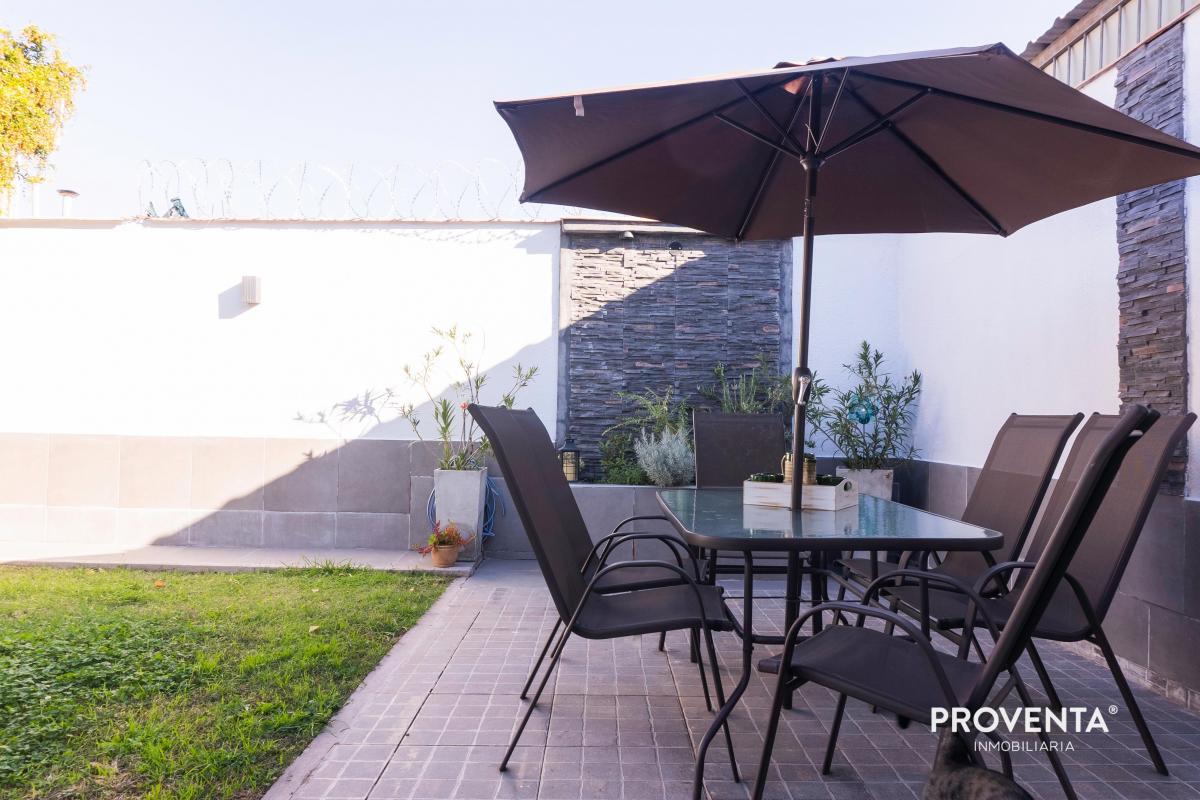 Excelente Casa con Sentido de Hogar Practico, Funcional y Moderno 4