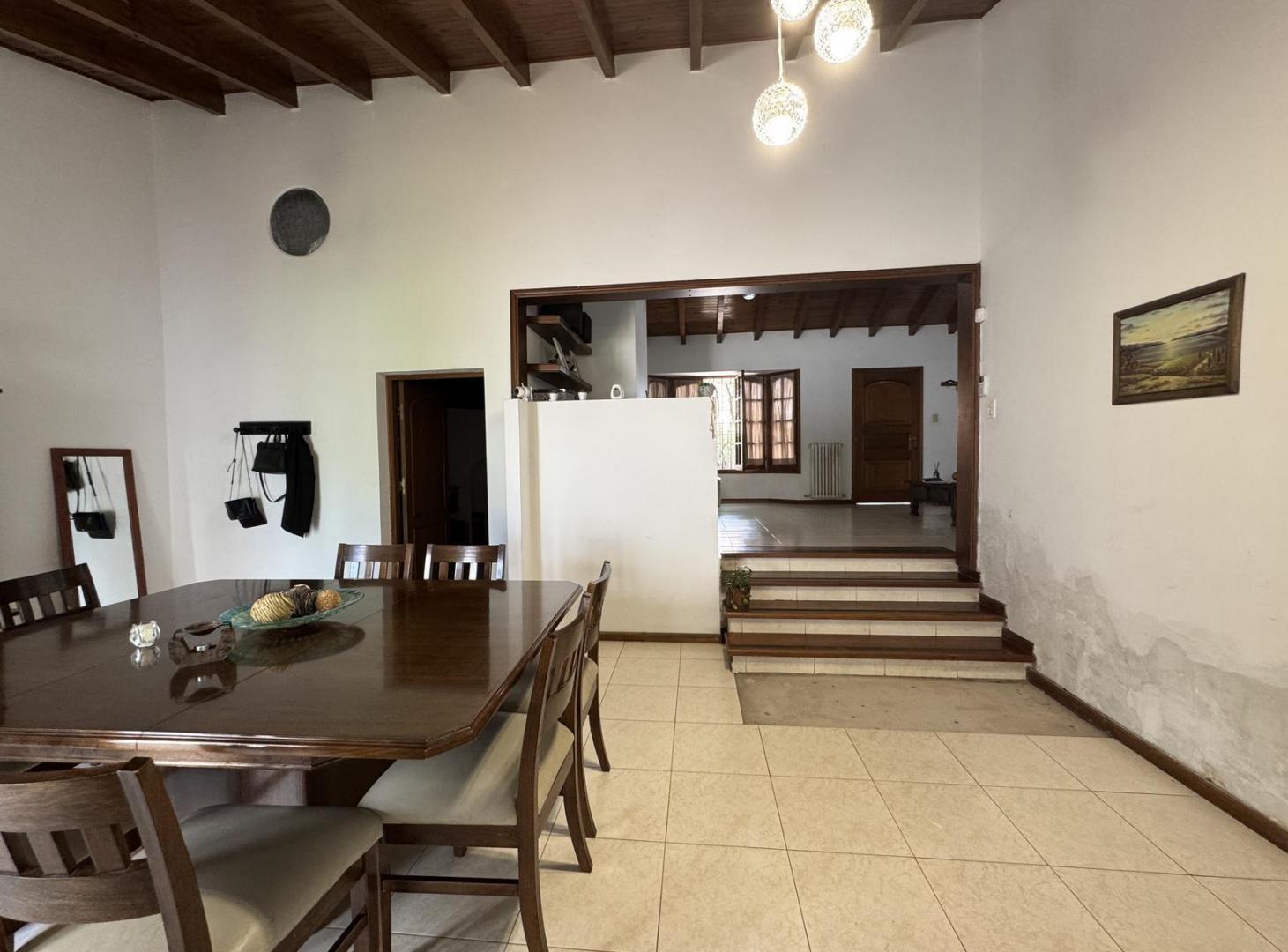 Foto de HERMOSA CASA EN VENTA EN LUJAN DE CUYO, MENDOZA, imagen 4