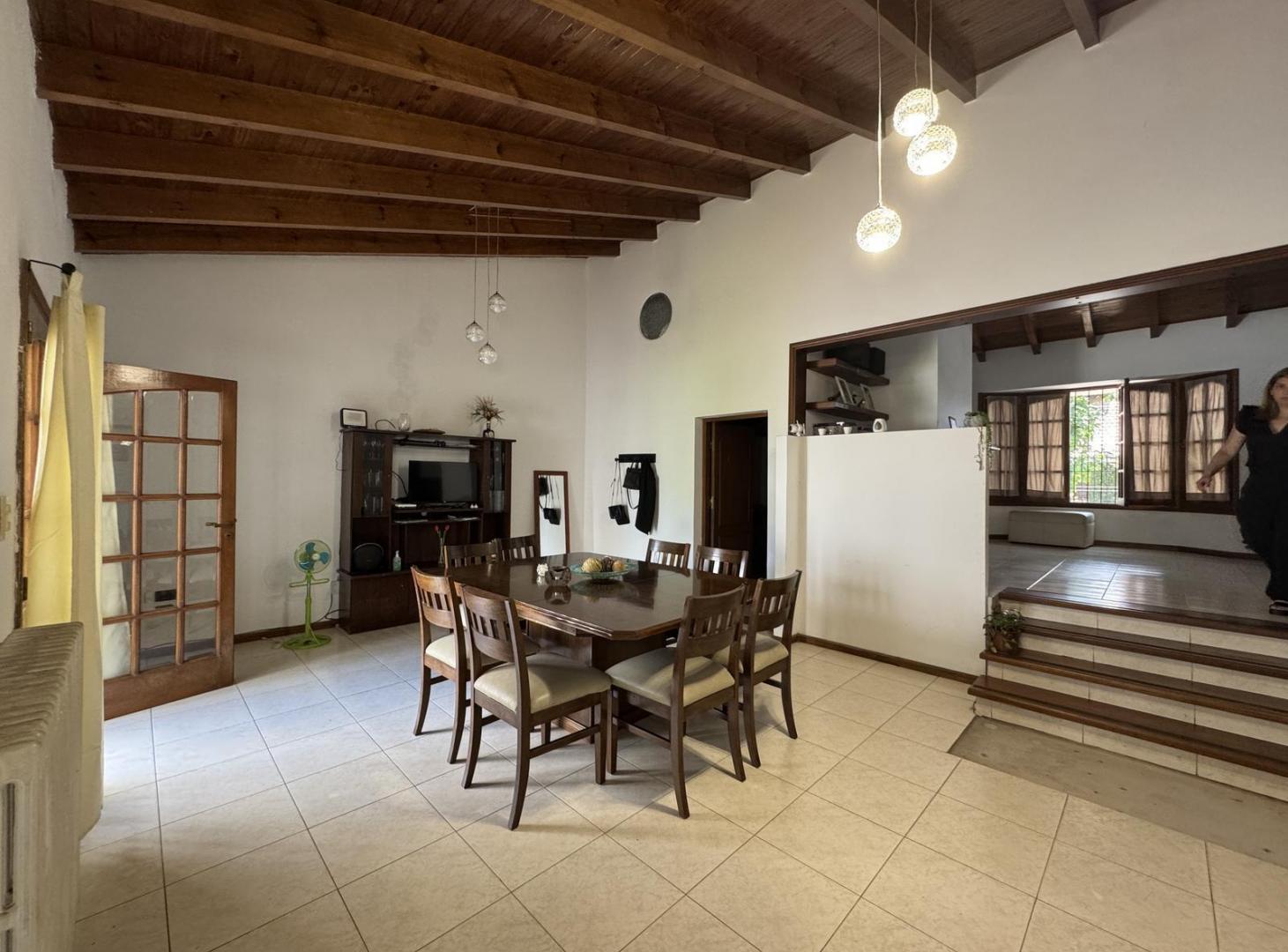 HERMOSA CASA EN VENTA EN LUJAN DE CUYO, MENDOZA