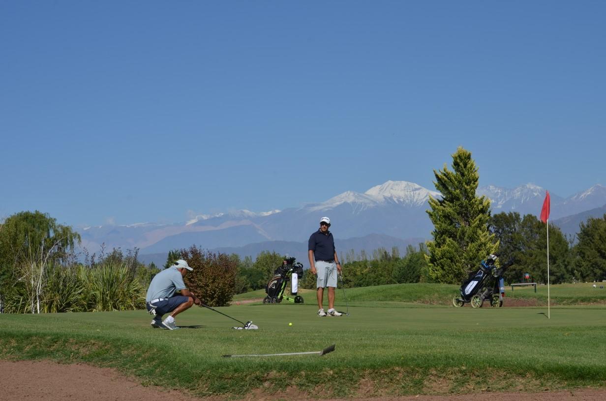 Foto de Terreno en venta Barrio La Vacherie Golf Club. Luján de Cuyo. Mendoza, imagen 2