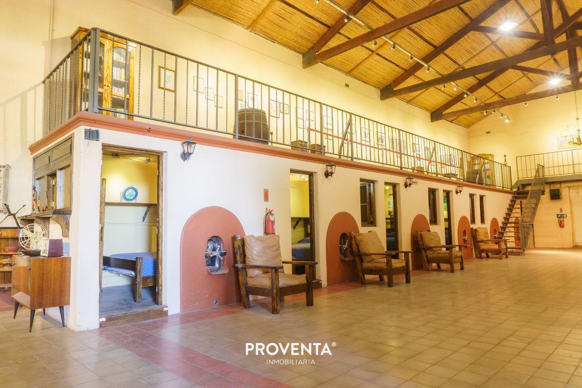 Foto de Salon, Restaurante Cava en Antigua Bodega Maipú Mendoza, imagen 5