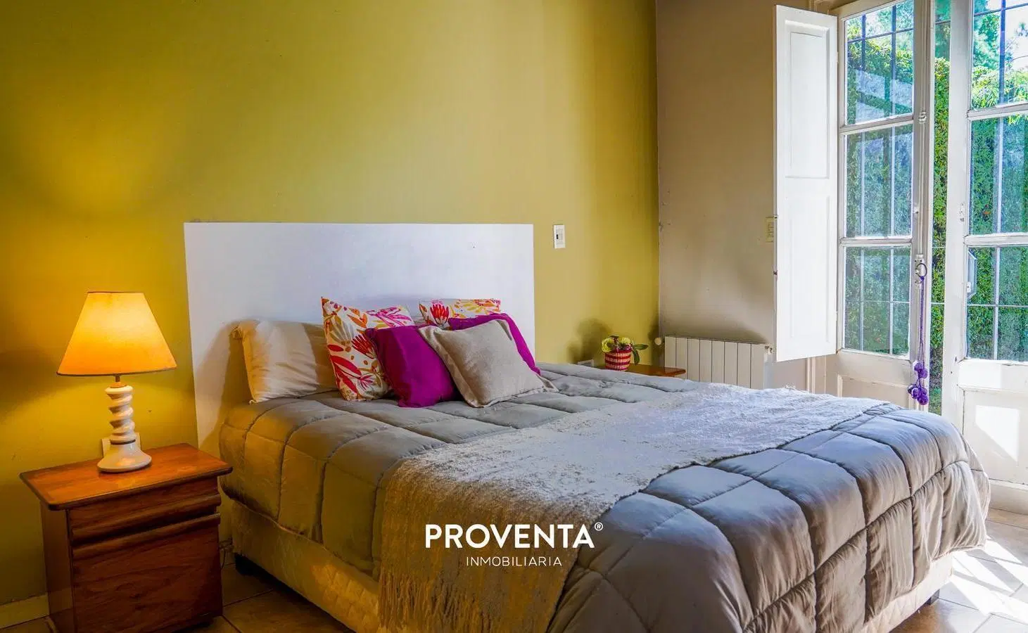 Casa  Venta Chacras de Coria | 3 Dormitorios | Pileta | Jardín | Cochera Doble | Calle Longone 4