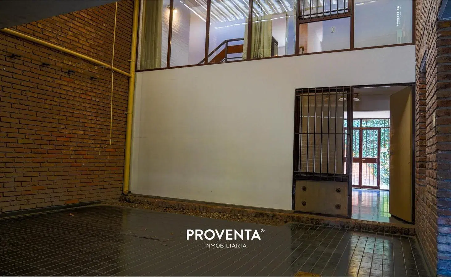 CASA 7 AMBIENTES , JARDÍN , ARQ. DE VANGUARDIA , COCHERAS , QUINTA SECCION, MENDOZA 3