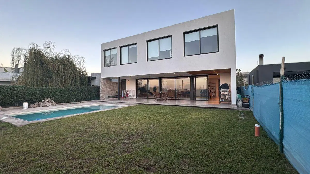 CASA EN VENTA BARRIO PRIVADO CORTADERAS II RODEO DE LA CRUZ GUAYMALLEN 5