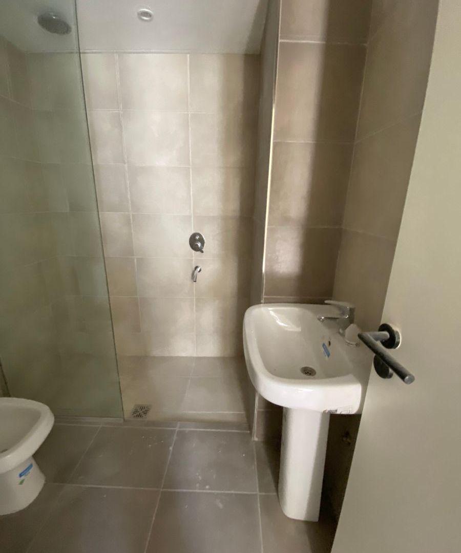 Foto de DEPARTAMENTOS EN ALQUILER 2 DORMITORIOS CON COCHERA 5a SECCION, imagen 3