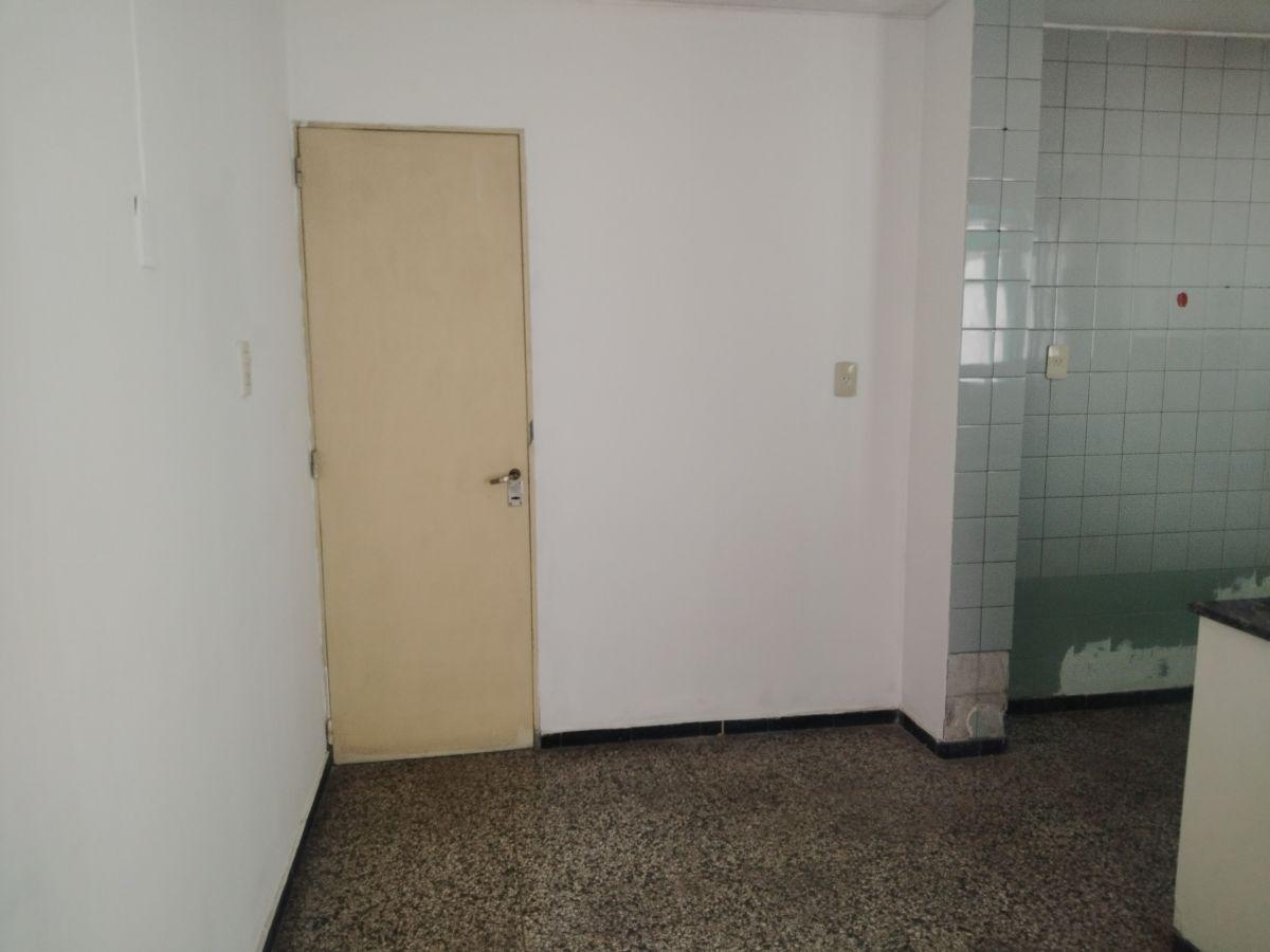 Foto de Departamento 3 dormitorios en alquiler 2 patios en Ciudad de Mendoza, imagen 3