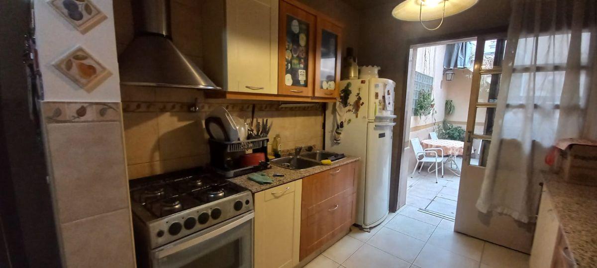 Foto de Casa planta baja 2 dormitorios Barrio Bombal , ideal prestamo, imagen 4