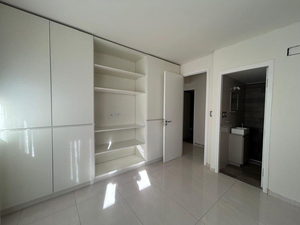 Foto de VENTA DEPARTAMENTO 3 DORMITORIOS CORTADERAS 2 RODEO DE LA CRUZ, imagen 5