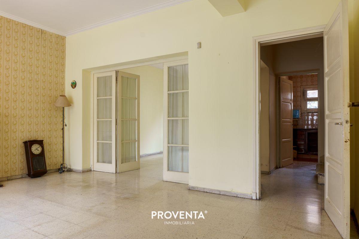 Foto de CASA | 7 AMBIENTES | JARDÍN | POTENCIAL INVERSIÓN | COCHERA | MENDOZA, imagen 5