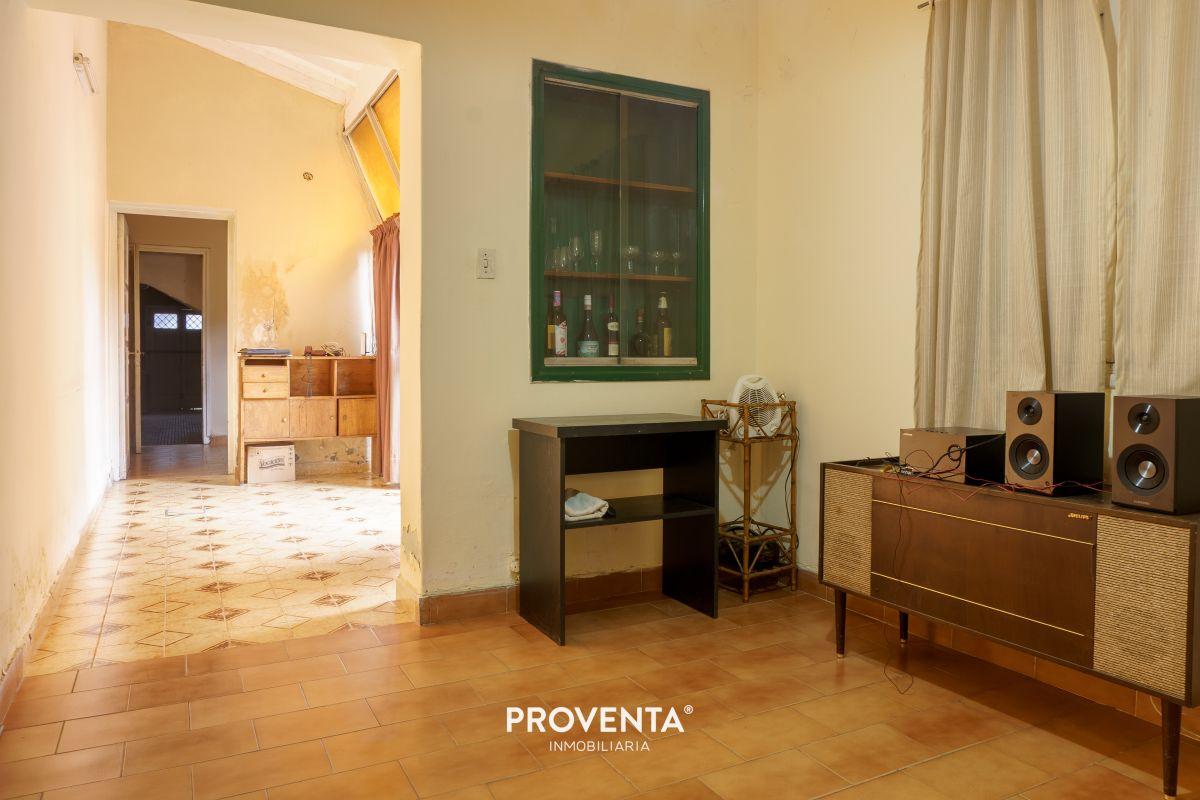 Foto de CASA | 7 AMBIENTES | JARDÍN | POTENCIAL INVERSIÓN | COCHERA | MENDOZA, imagen 1