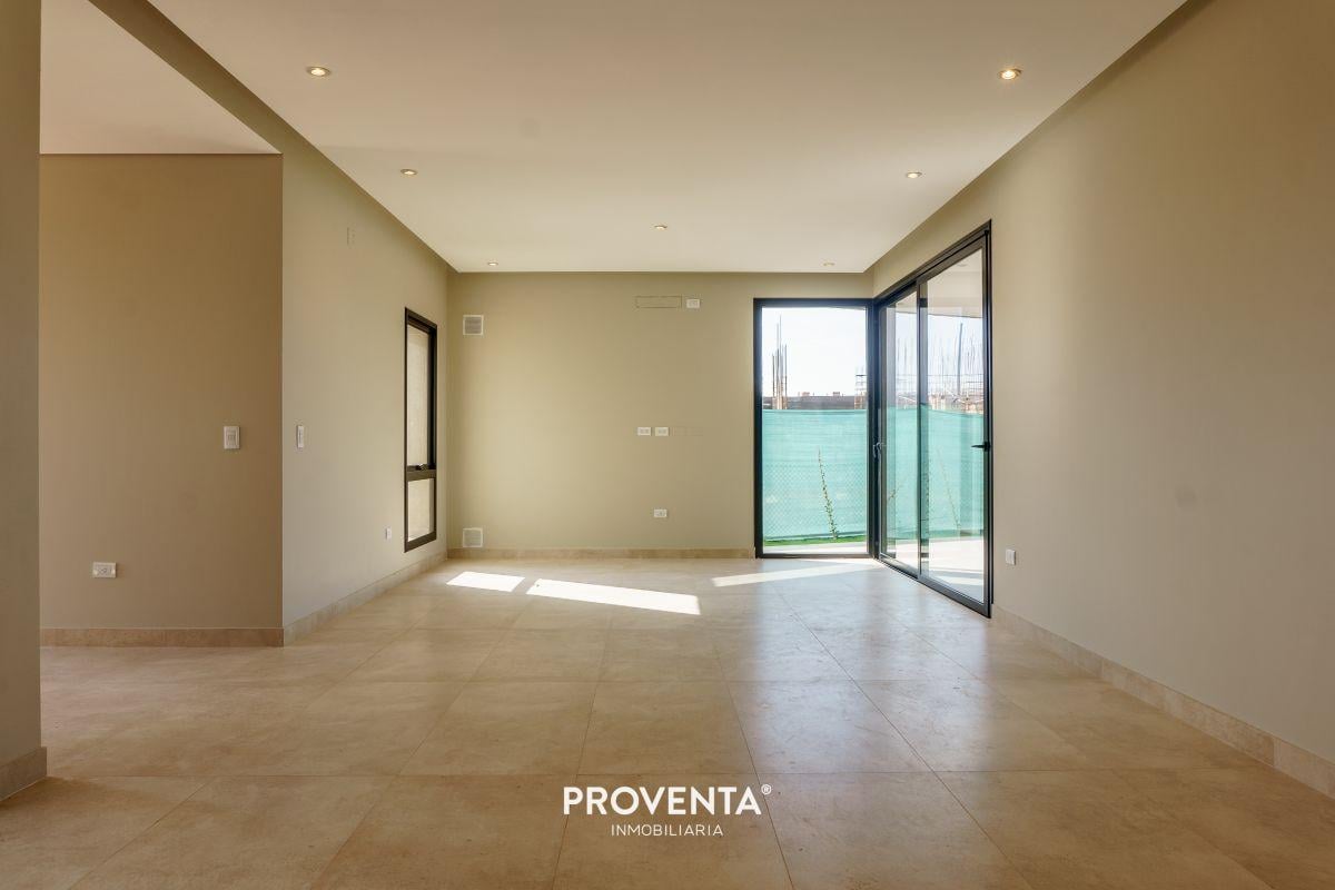 Foto de Casa moderna y luminosa 3 dormitorios en Barrio Rincon Viamonte, imagen 1