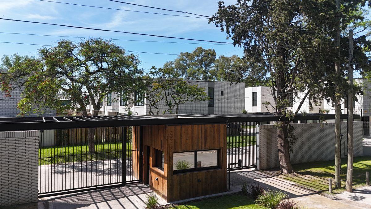 Dúplex en Bosques de Champagnat – Canning / Venta o Alquiler