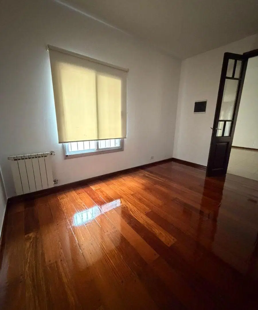 Hermoso Chalet 5 Amb con parrilla, pileta y garage. 5