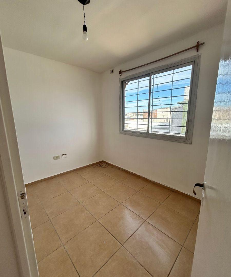 Foto de Departamento dúplex en alquiler Viñuela, imagen 5