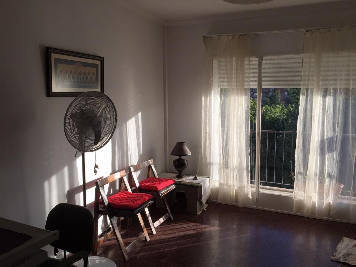 Foto de ALQUILER TEMPORARIO - DEPARTAMENTO 3 AMBIENTES - COGHLAN, imagen 2