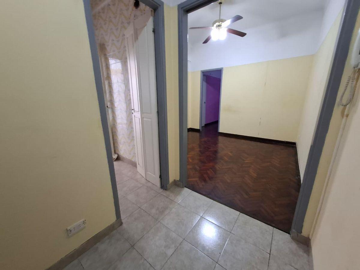 Foto de PH 3 Ambientes con Patio, Excelente Ubicación, imagen 3