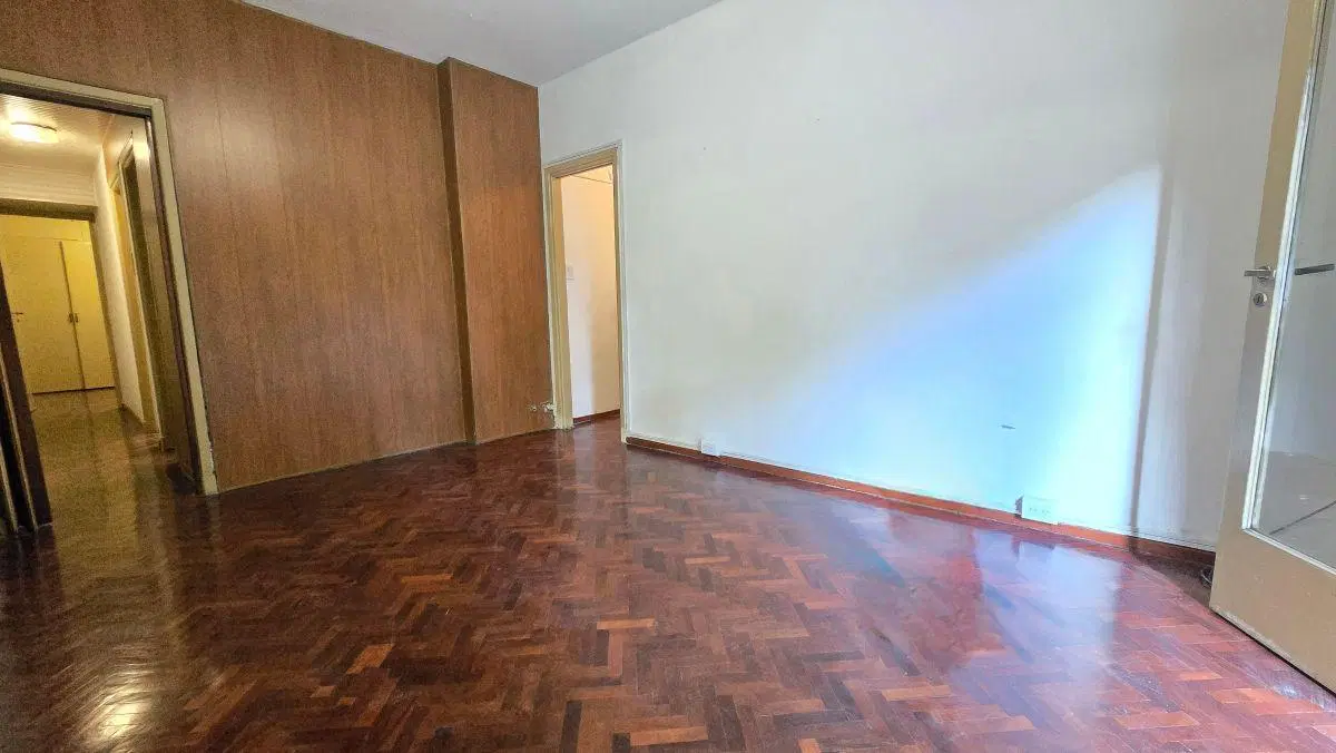 Departamento 3 ambientes con amplio balcón al frente 2