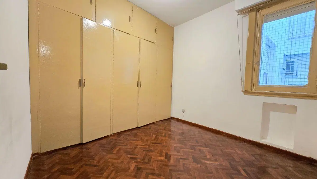 Departamento 3 ambientes con amplio balcón al frente 4