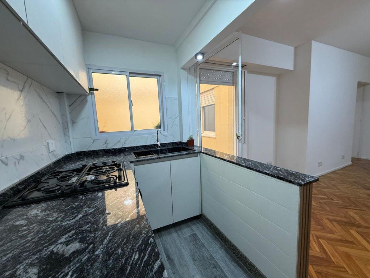 Foto de Departamento 2 ambientes con patio, refaccionado a nuevo, imagen 4