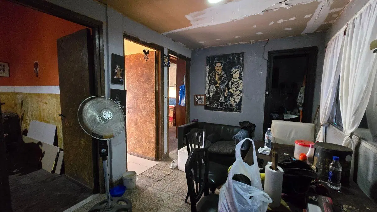 Casa en Lote Propio con Terraza a Refaccionar en Villa Pueyrredón 4