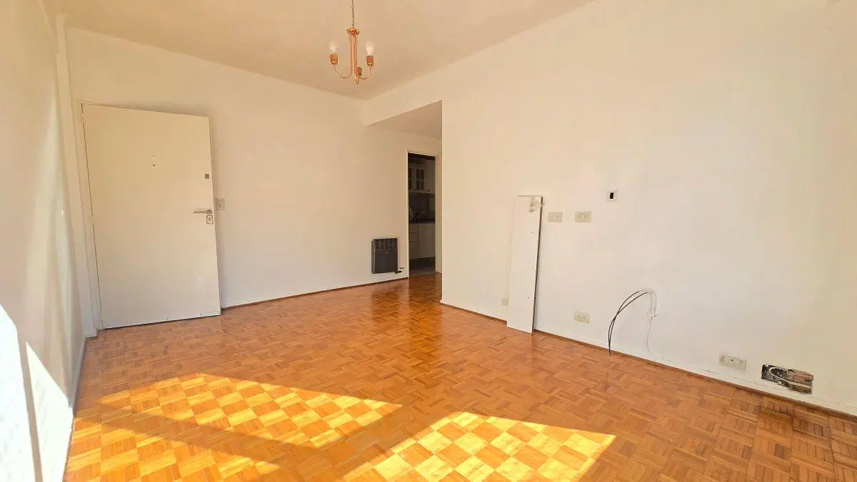Departamento 3 ambientes con cochera en alquiler 2