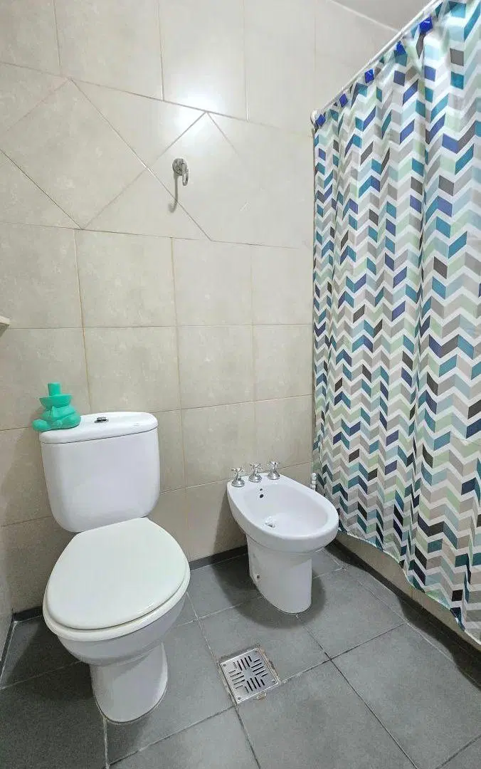 Impecable PH 3 ambientes con terraza y parrilla 3