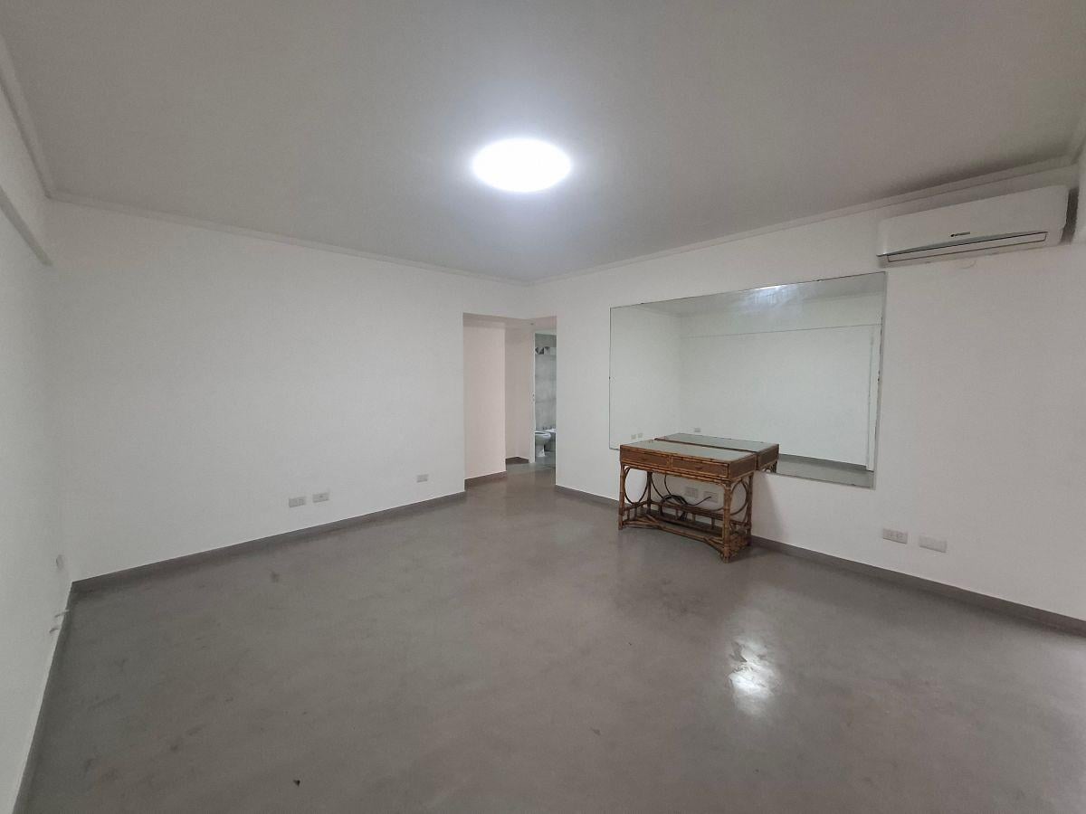 Foto de Departamento 2 Ambientes Amplio con Patio Propio, imagen 4