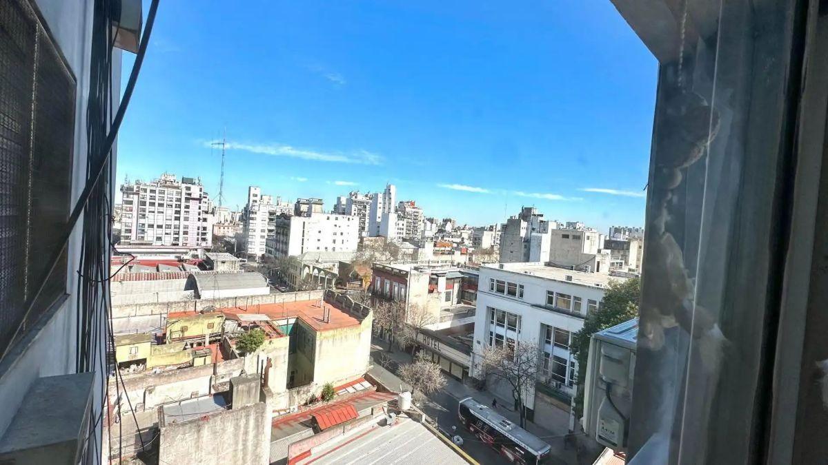 Foto de Departamento 2 Ambientes Frente a Plaza Constitución., imagen 4