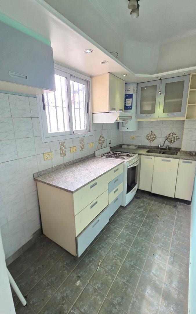 Foto de Departamento 2 ambientes en alquiler, muy luminoso en villa luro, imagen 5