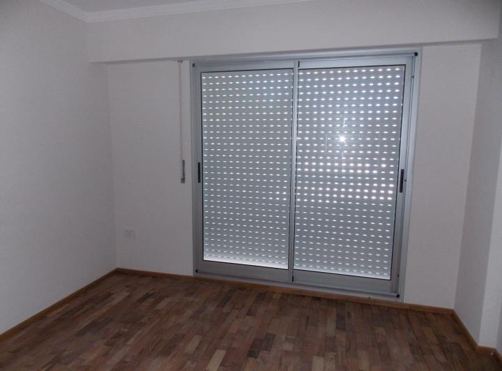 DUEÑO DIRECTO Laprida 2046 1º piso, con patios 3