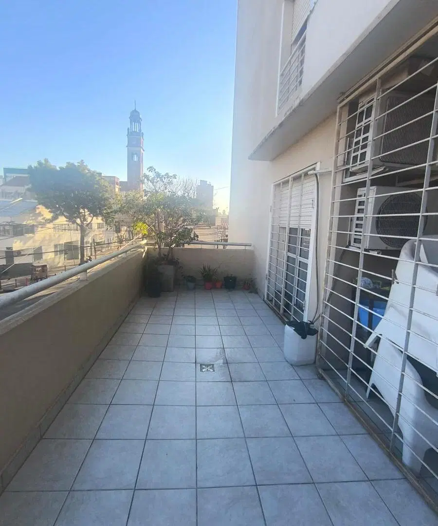 Departamento en Abasto 1