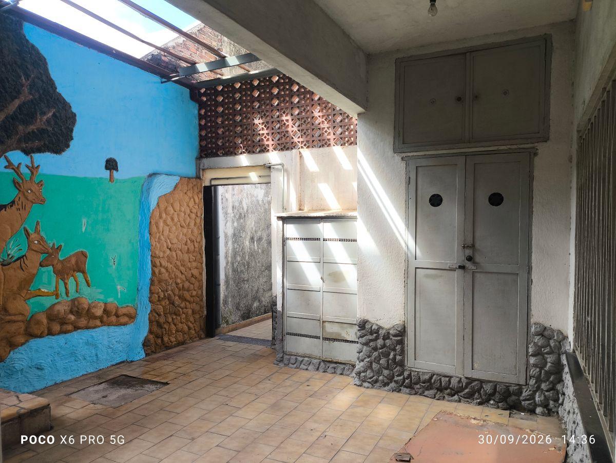 Foto de Casa de pasillo única ( NO PH ), imagen 5