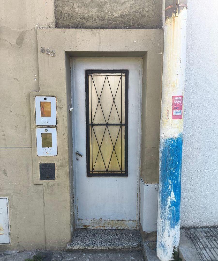 Foto de Casa de pasillo única ( NO PH ), imagen 2