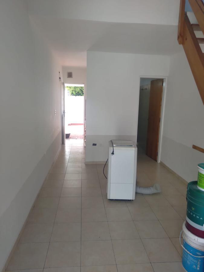 Foto de PH 2 AMBIENTES CON PATIO, 33 m2 CONSTRUIDOS, EN VENTA VILLA LUZURIAGA, imagen 2