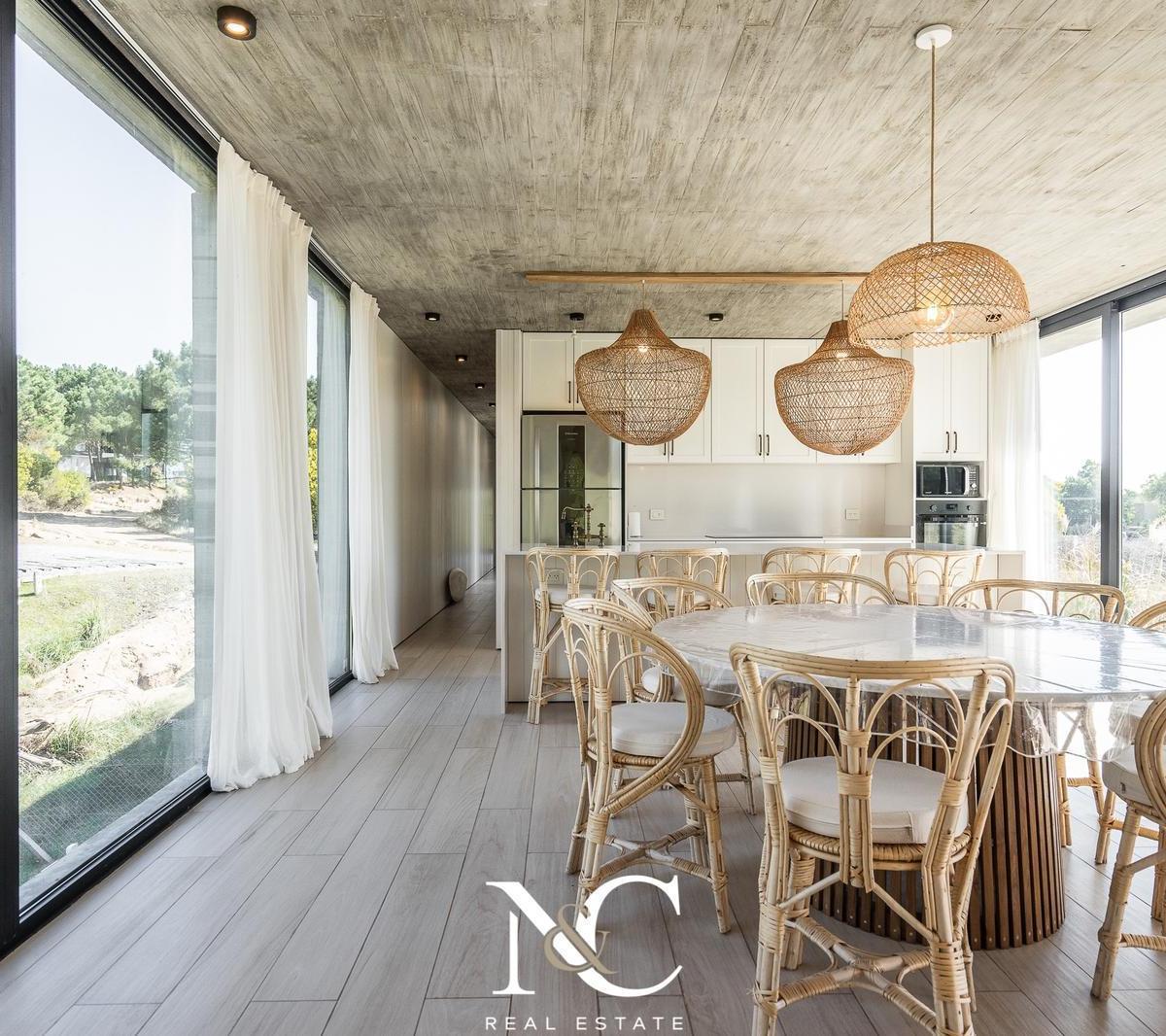 Casa en Venta en Costa Esmeralda 3