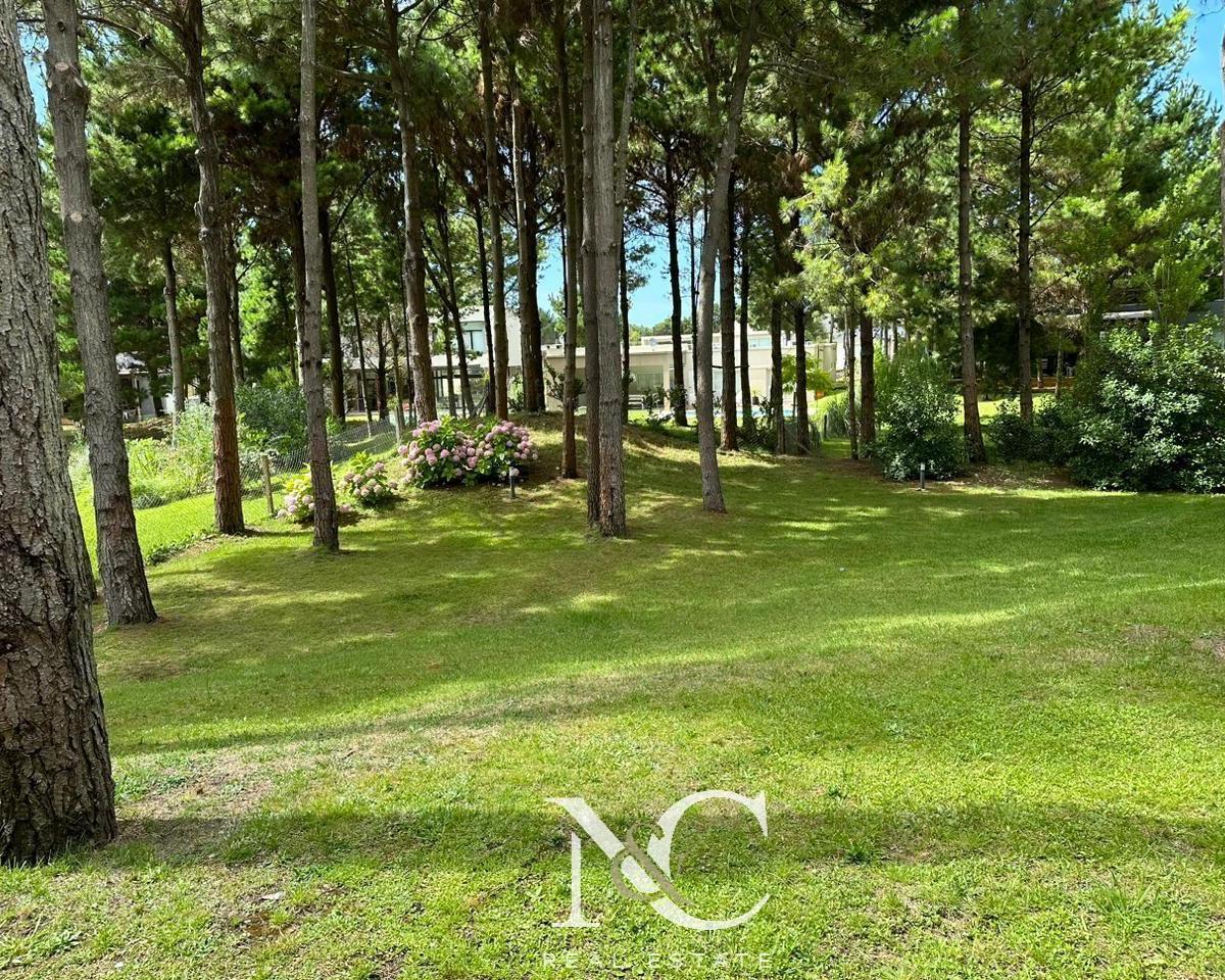 Casa en Venta en Costa Esmeralda 4