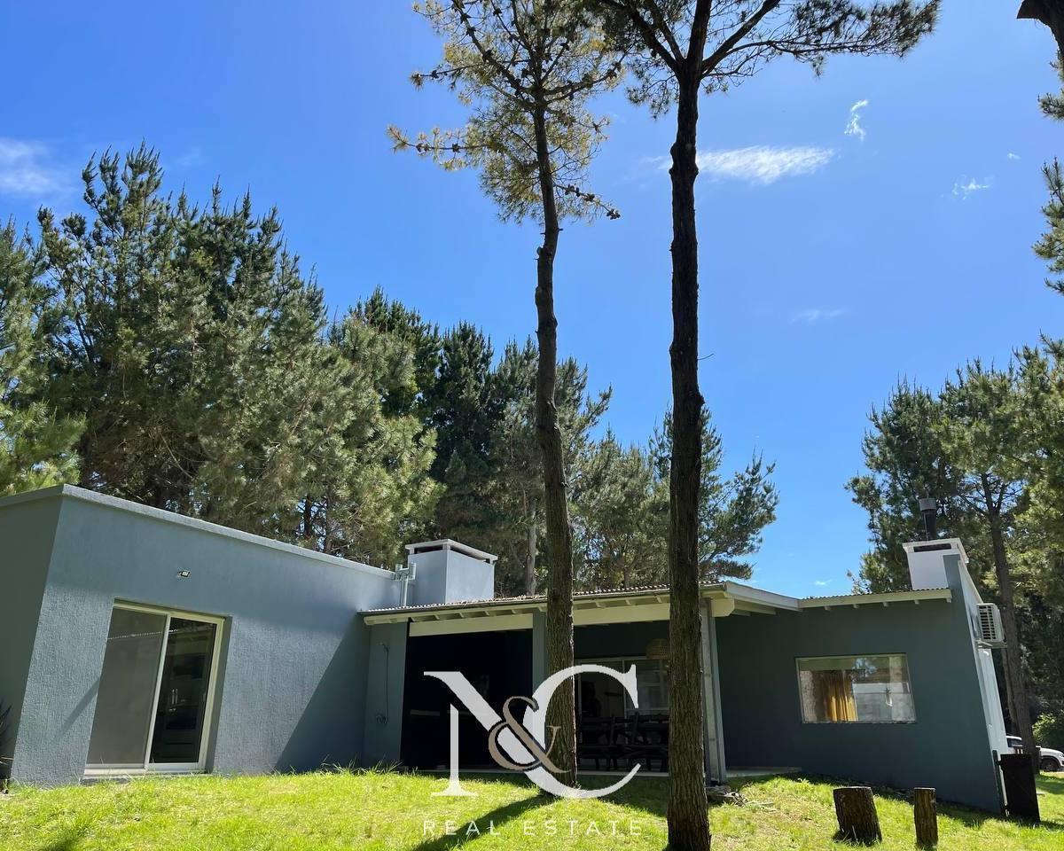 Casa en Venta en Costa Esmeralda 5