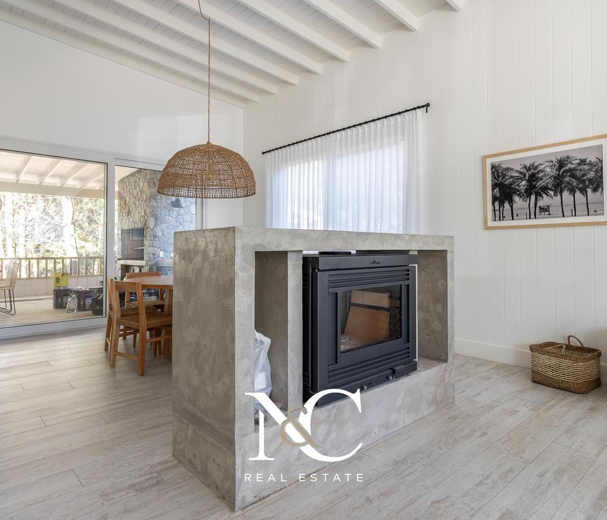 Casa en Venta en Costa Esmeralda a Pasos del Mar 2