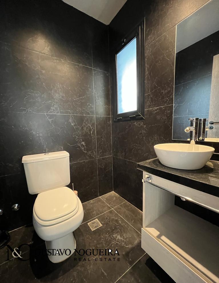 Casa en Venta en Costa Esmeralda 4