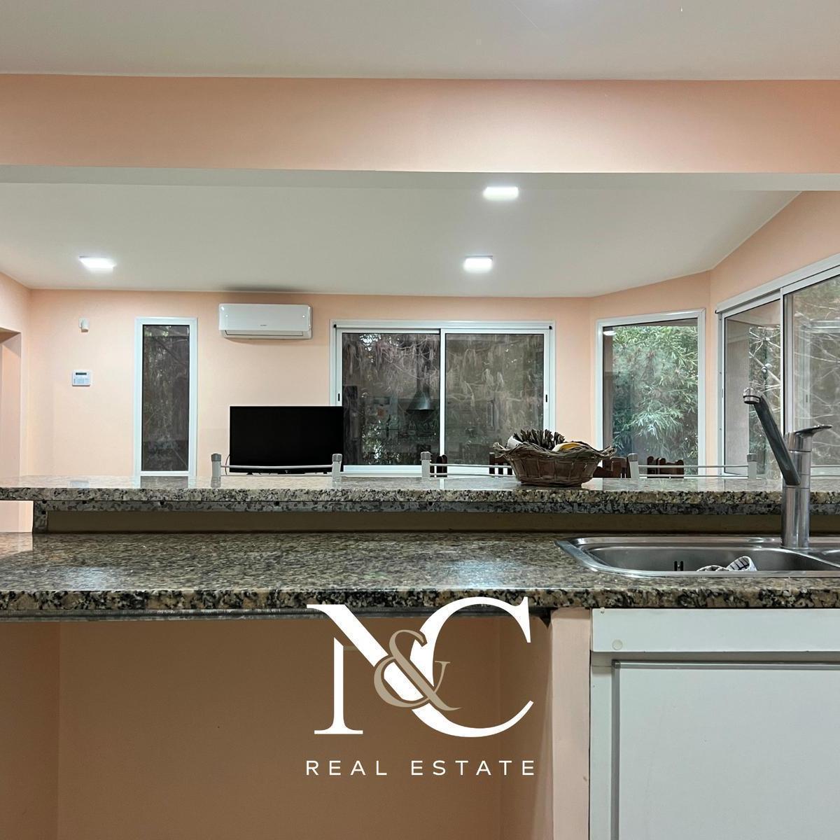 Casa en Venta en Costa Esmeralda 2