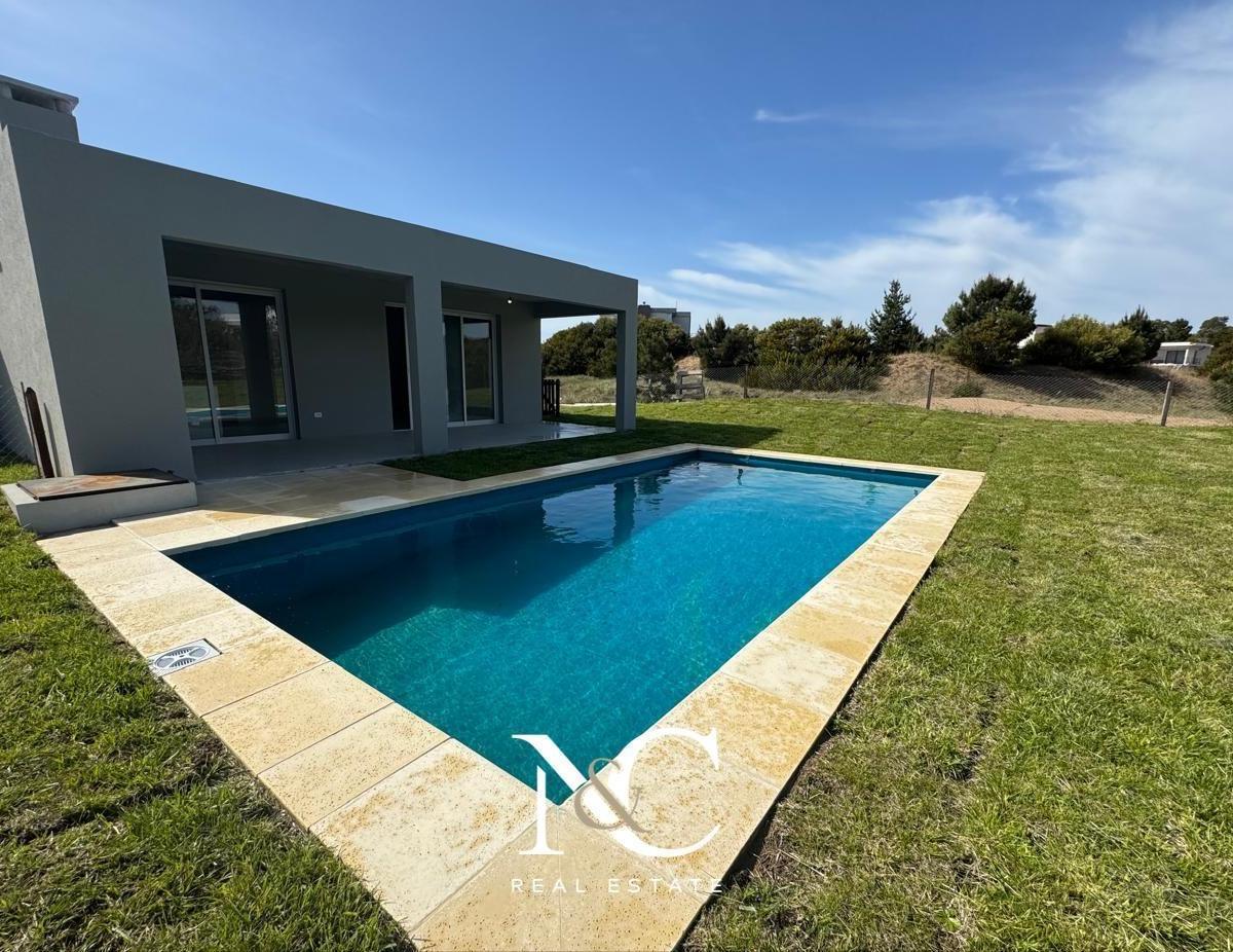 Casa en Venta en Costa Esmeralda 2