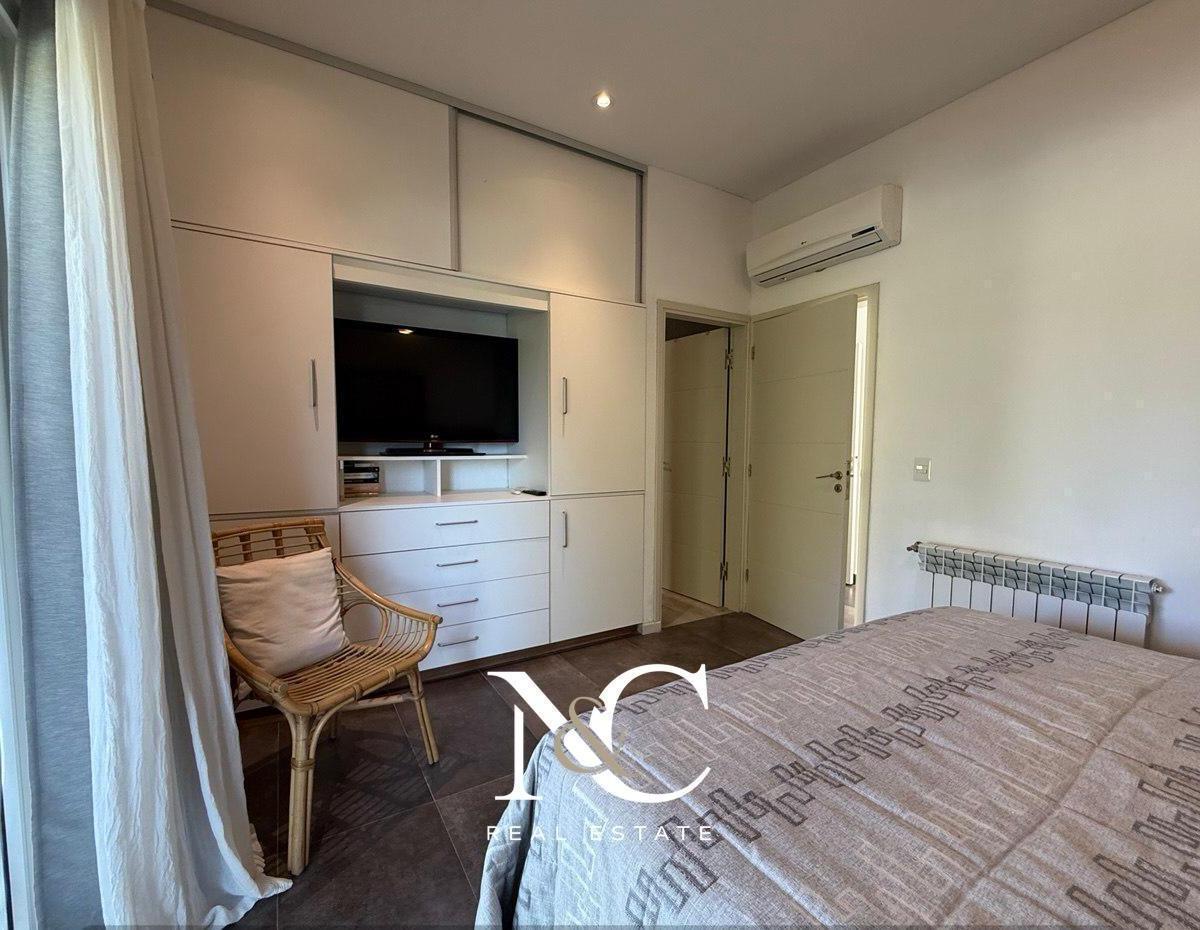 Casa en Venta en Costa Esmeralda 5