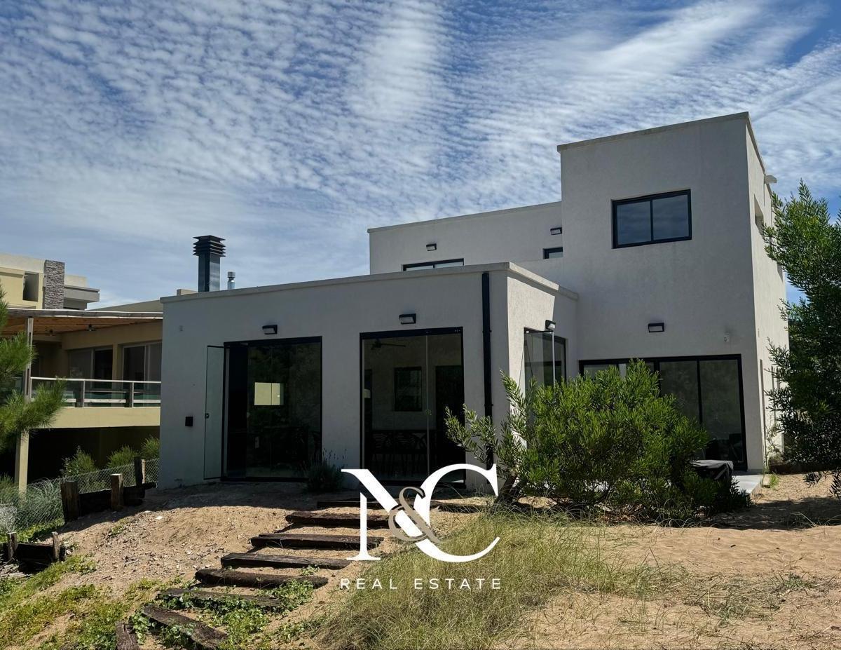 Casa en Venta en Costa Esmeralda 5