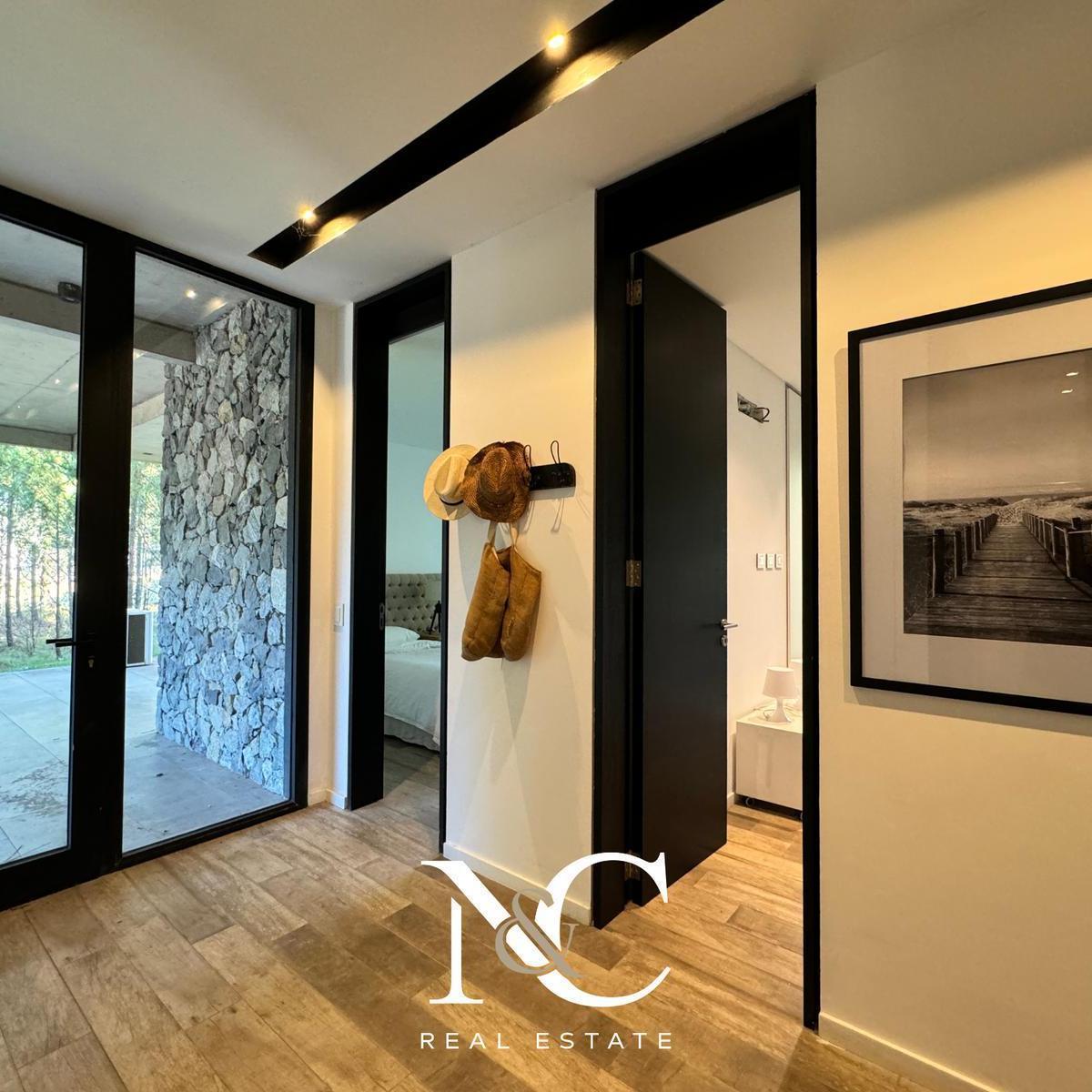 Casa en Venta en Costa Esmeralda, Marítimo 2