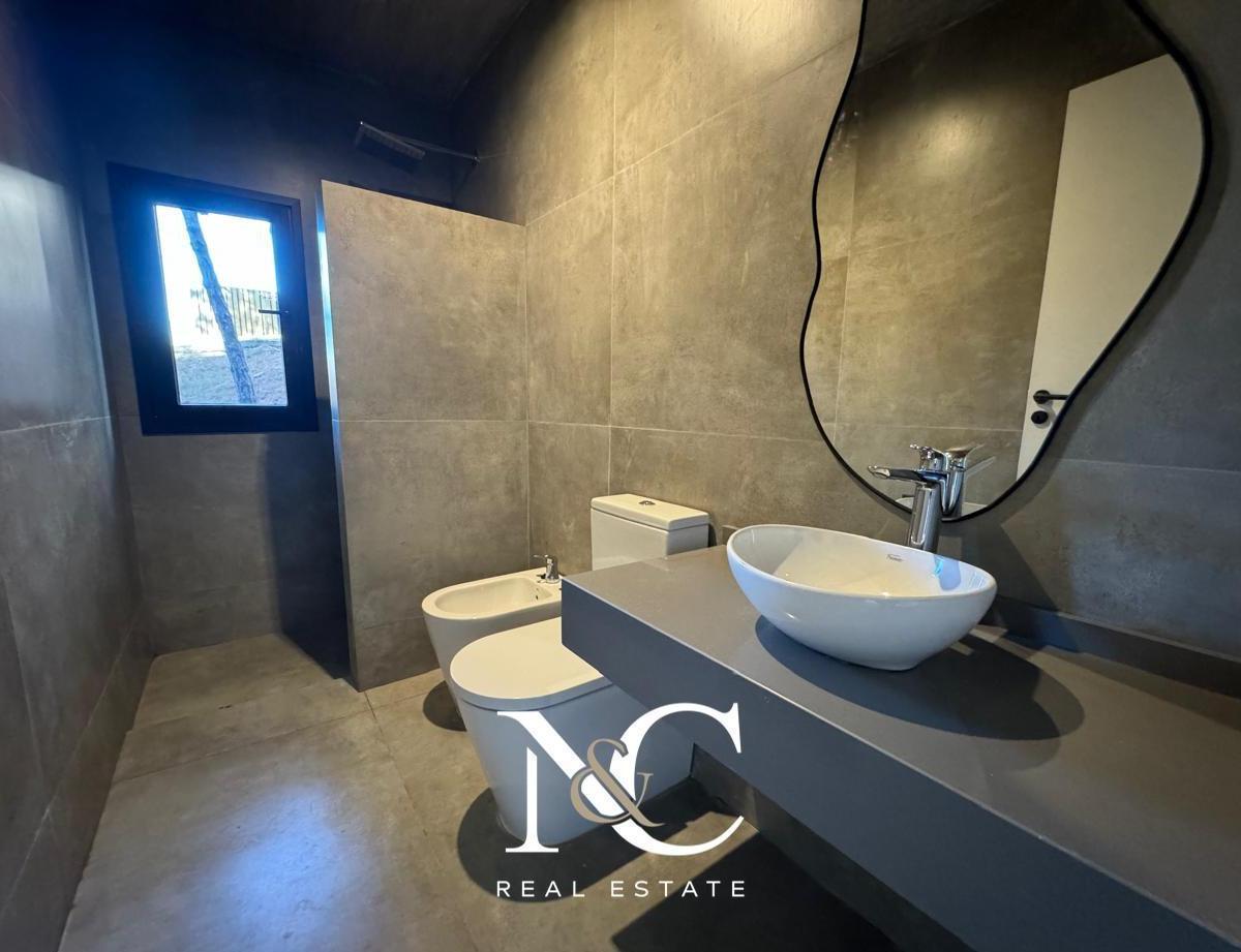 Casa en Venta en Costa Esmeralda 3