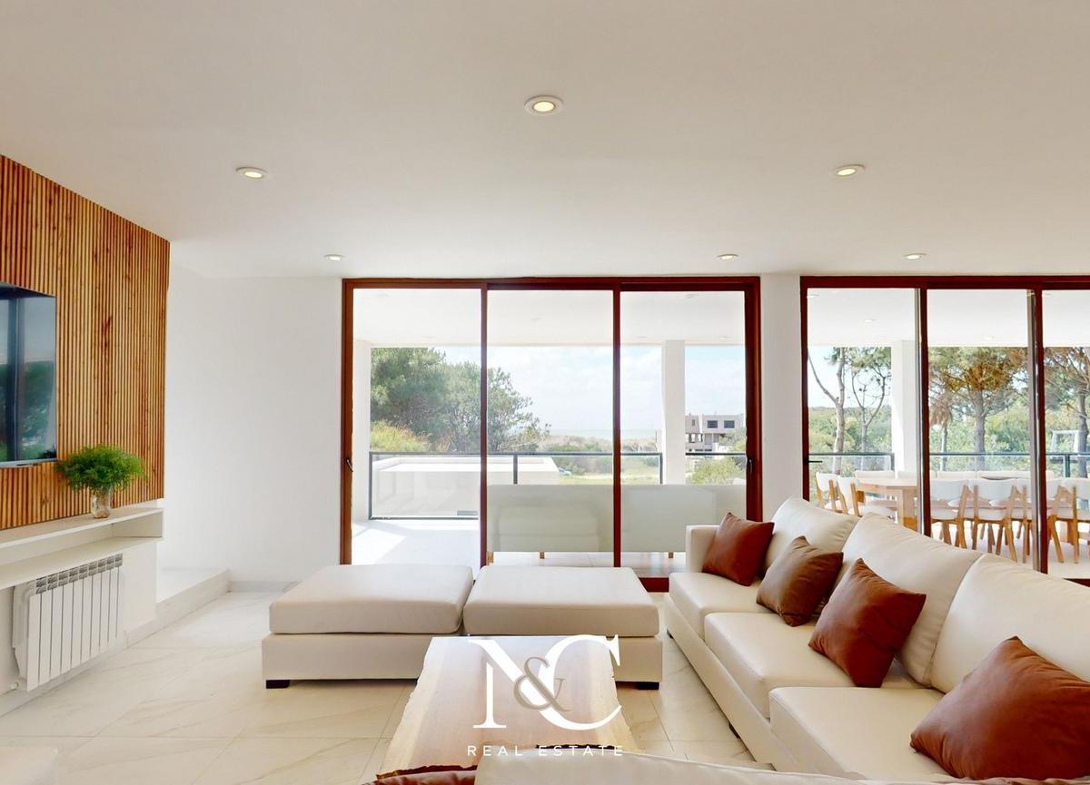 Casa en Venta en Costa Esmeralda 5