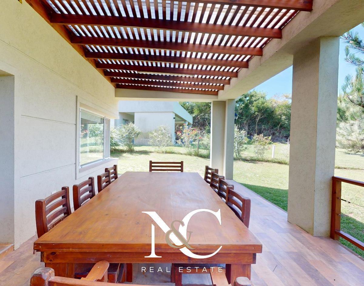 Casa en Venta en Costa Esmeralda 3