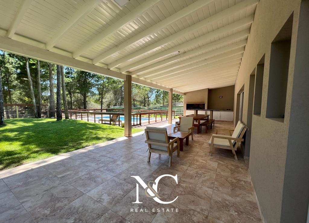 Casa en Venta en Costa Esmeralda 4