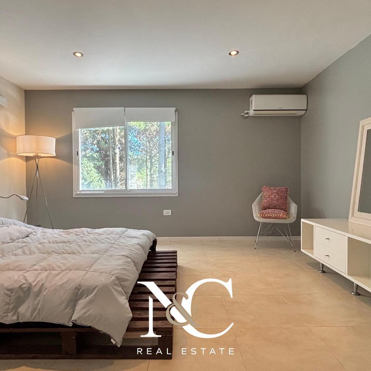 Casa en Venta de 6 Ambientes en Costa Esmeralda 5