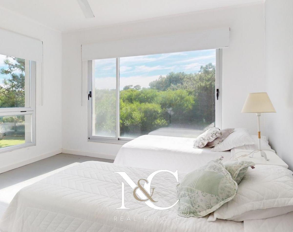 Casa en Venta en Costa Esmeralda, Fondo Libre 4